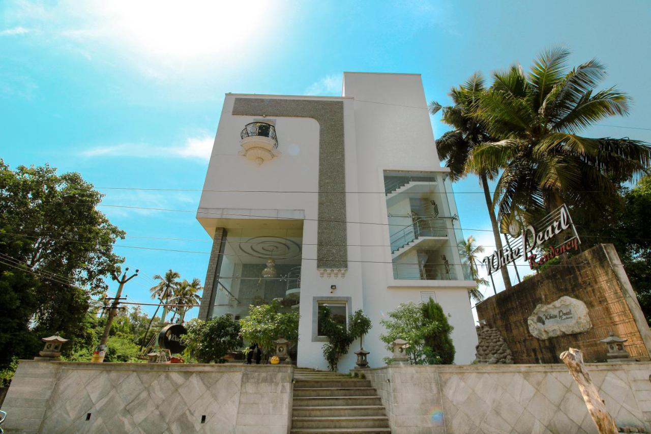 Hotel White Pearl Residency Pondicherry Exterior foto