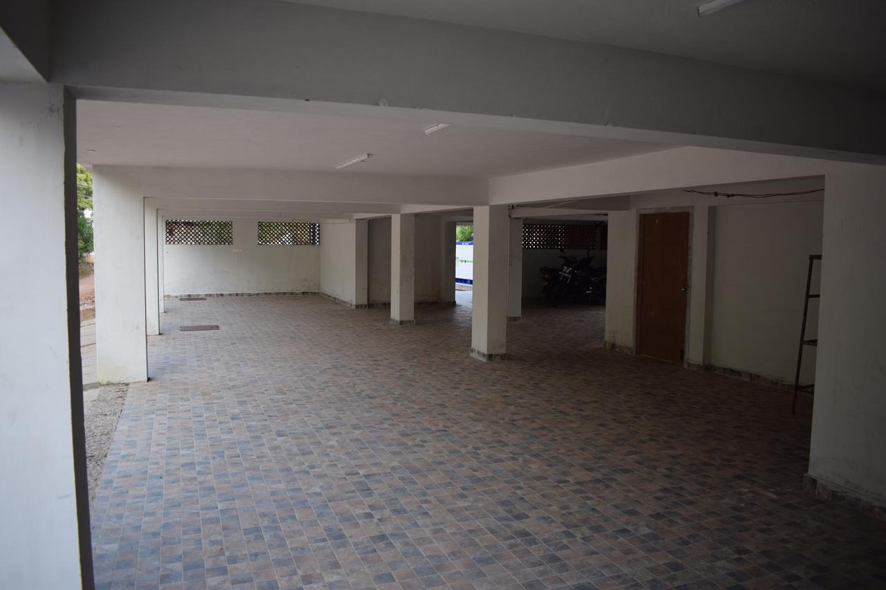 Hotel White Pearl Residency Pondicherry Exterior foto
