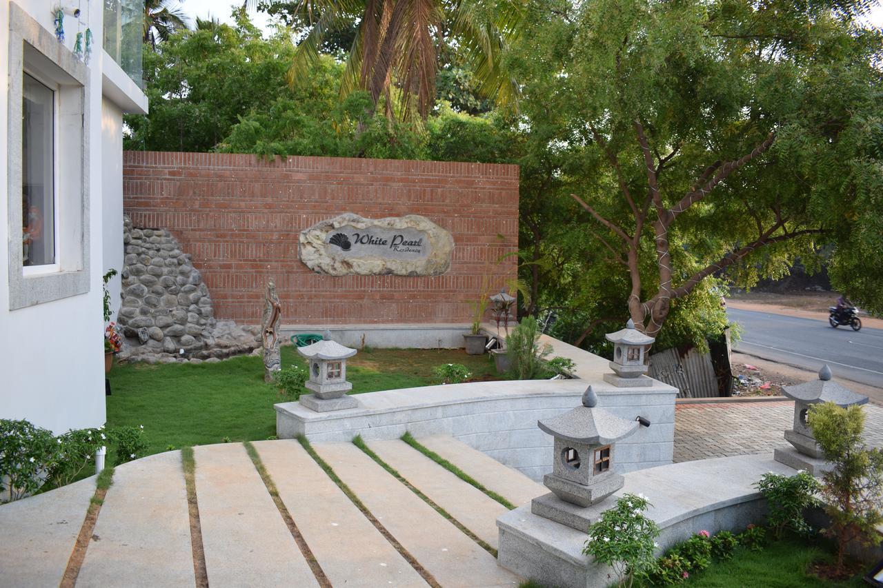 Hotel White Pearl Residency Pondicherry Exterior foto