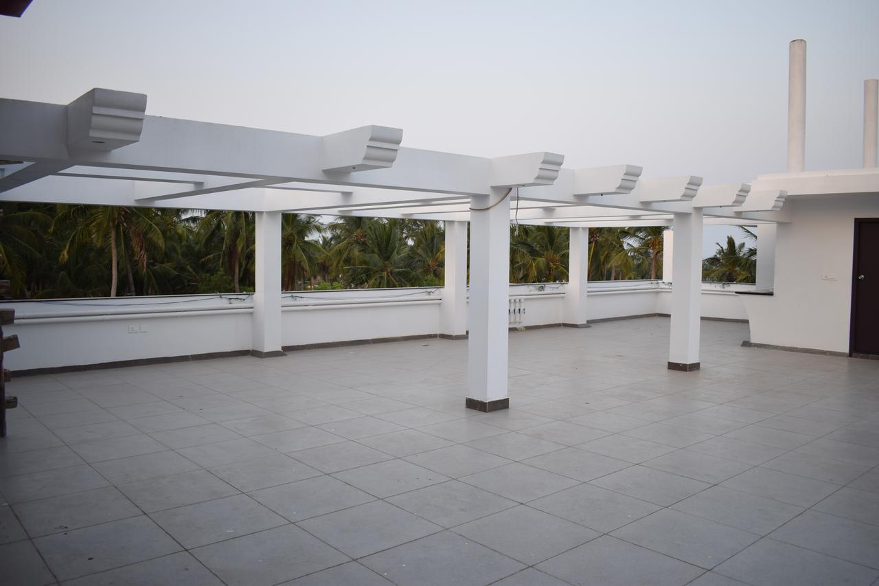 Hotel White Pearl Residency Pondicherry Exterior foto