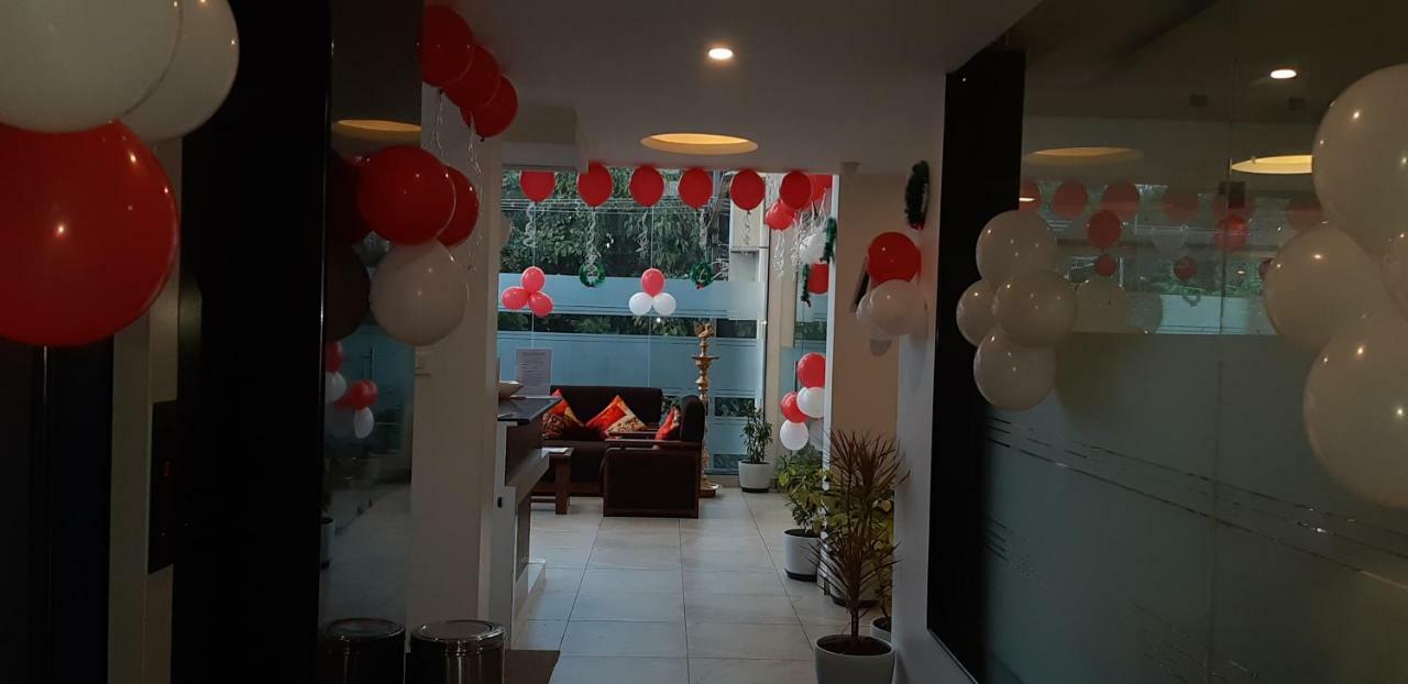 Hotel White Pearl Residency Pondicherry Exterior foto